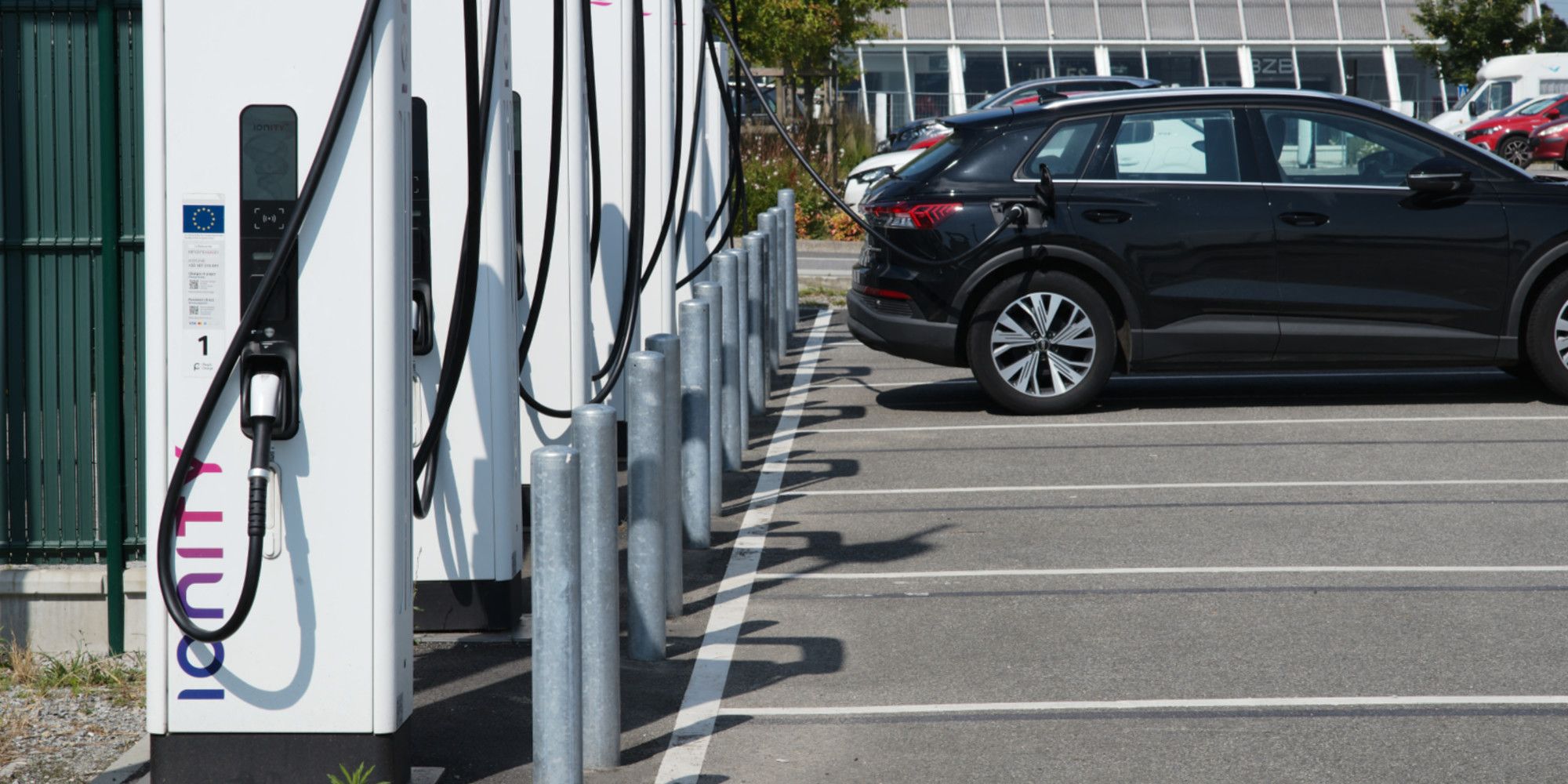 découvrez des astuces efficaces pour optimiser la recharge de vos appareils et prolonger leur durée de vie. améliorez vos habitudes de charge et réduisez la consommation d'énergie dès aujourd'hui.