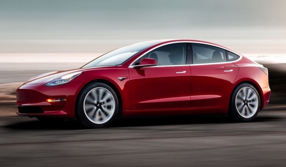 découvrez les critiques formulées par les syndicats allemands à l'égard de tesla, concernant ses pratiques de travail et ses relations avec les employés. analysez les enjeux sociaux et économiques autour de la marque emblématique de l'automobile électrique.