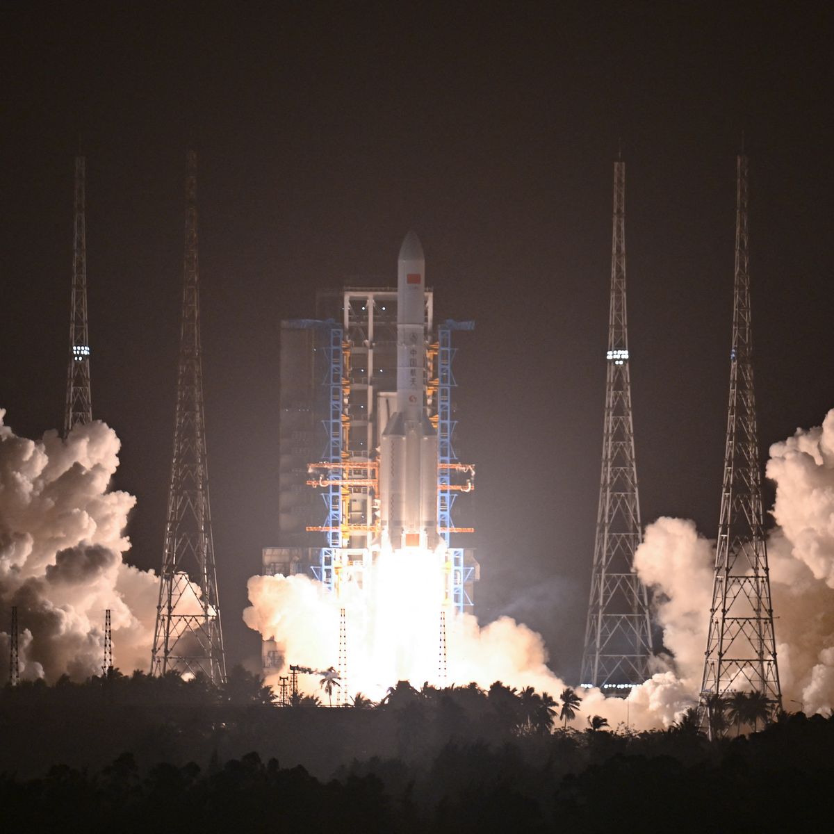 découvrez les avancées fascinantes de la recherche spatiale chinoise à travers ses vaisseaux spatiaux innovants. explorez les missions et les technologies qui façonnent l'avenir de l'exploration spatiale.
