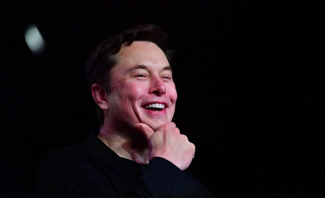 découvrez les opportunités de carrière passionnantes chez tesla en inde. rejoignez une entreprise innovante qui façonne l'avenir de la mobilité durable. postulez dès maintenant et faites partie d'une équipe dynamique.
