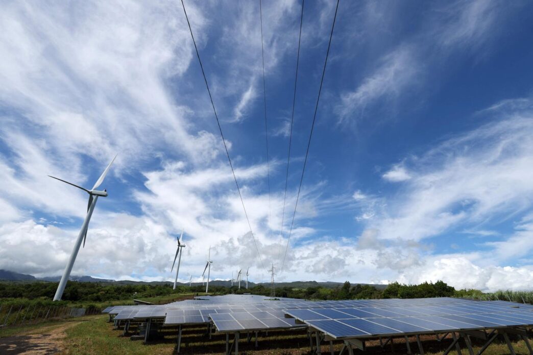 découvrez les tendances et innovations en matière d'énergie solaire pour 2025. explorez comment cette source d'énergie renouvelable transforme le paysage énergétique mondial et contribue à un avenir durable.