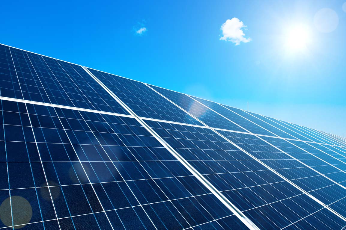 découvrez comment les investissements dans les énergies solaires transforment le paysage énergétique de demain. explorez les avantages, les enjeux et les opportunités de l'énergie solaire pour un avenir durable.