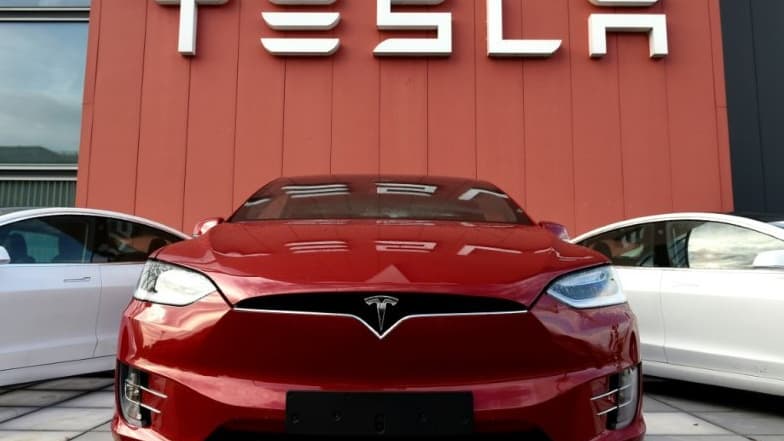 découvrez les dernières actualités sur la chute de l'action tesla : analyse des causes, impact sur le marché et perspectives d'avenir. restez informé sur la performance de cette entreprise emblématique dans le secteur des véhicules électriques.