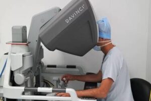 découvrez l'expertise de la chirurgie robotique à mans, alliant technologie de pointe et soins personnalisés pour des interventions chirurgicales précises et minimales. améliorez votre confort et votre récupération grâce à nos techniques avancées.