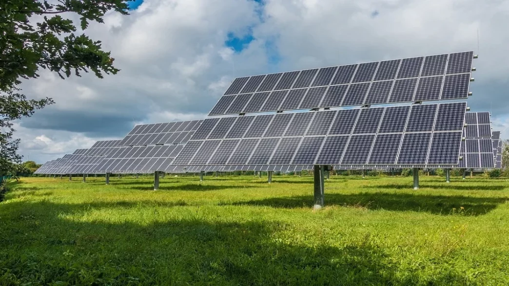 découvrez comment choisir le meilleur système de suivi photovoltaïque pour optimiser la production d'énergie solaire. comparez les technologies disponibles, leurs avantages et leur impact sur votre investissement écologique.