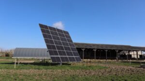 découvrez comment les panneaux solaires transforment le secteur agricole en réduisant les coûts énergétiques et en promouvant une agriculture durable. explorez les avantages, les technologies innovantes et les témoignages d'agriculteurs ayant intégré cette énergie renouvelable dans leurs exploitations.