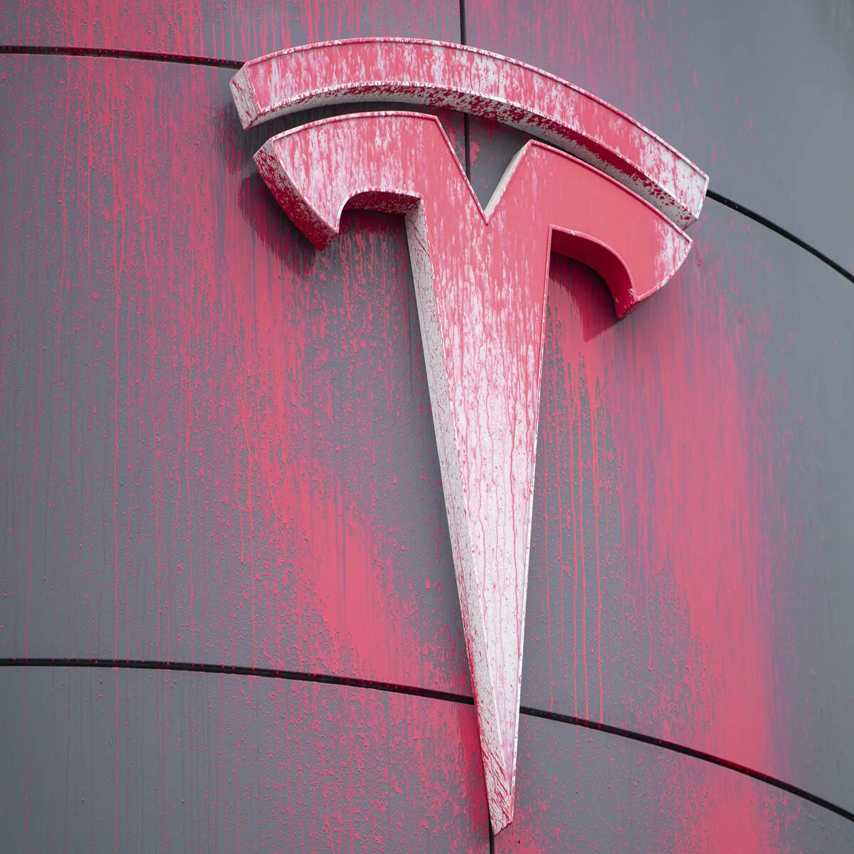 découvrez l'impact de la nouvelle loi fiscale sur tesla et les véhicules électriques (ev), une analyse approfondie des implications fiscales et des changements qui pourraient transformer le paysage automobile et écologique.