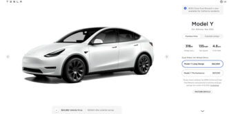 découvrez comment la récente loi fiscale influence les ventes et l'innovation chez tesla, le leader des véhicules électriques. analysez les avantages fiscaux et les défis auxquels l'entreprise fait face dans un marché en pleine évolution.