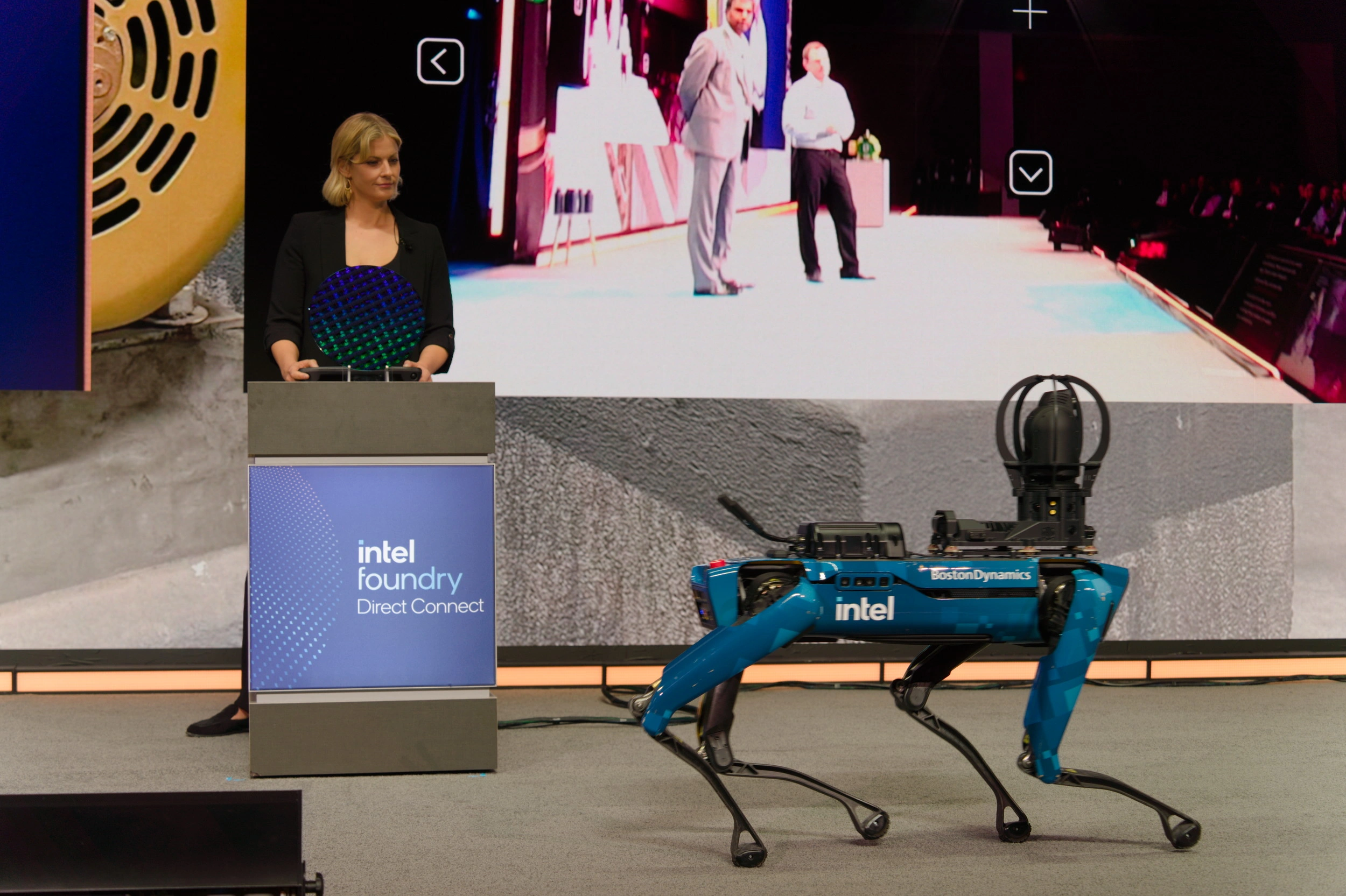 découvrez comment les chiens robots de surveillance d'intel transforment la sécurité. alliant technologie avancée et intelligence artificielle, ces robots peuvent patrouiller, alerter en temps réel et apporter une nouvelle dimension à la protection des espaces publics.