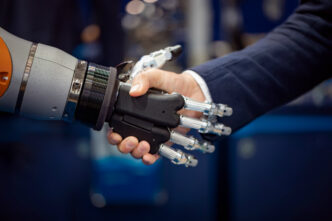 découvrez notre main robotique révolutionnaire, alliant technologie de pointe et ergonomie pour des applications innovantes dans la prosthétique et l'automatisation. une avancée qui redéfinit les limites de la robotique et améliore la qualité de vie.
