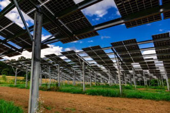 explorez les tendances et les projections du marché photovoltaïque d'ici 2031. découvrez les innovations technologiques, les opportunités d'investissement et l'impact des politiques internationales sur l'énergie solaire pour un futur durable.