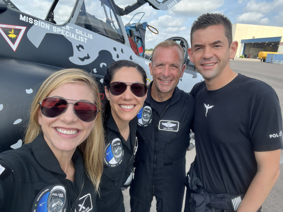 découvrez la mission polaris dawn, une aventure spatiale révolutionnaire visant à étudier l'impact des conditions spatiales sur la santé humaine et à préparer les futures explorations interplanétaires. rejoignez-nous pour explorer les frontières de l'espace et avancer dans la recherche scientifique !