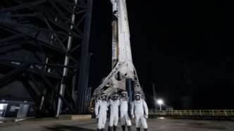 découvrez la mission polaris dawn, une aventure spatiale captivante qui vise à repousser les limites de l'exploration humaine. suivez les avancées de cette mission innovante qui prépare le terrain pour les futures explorations sur mars et au-delà.