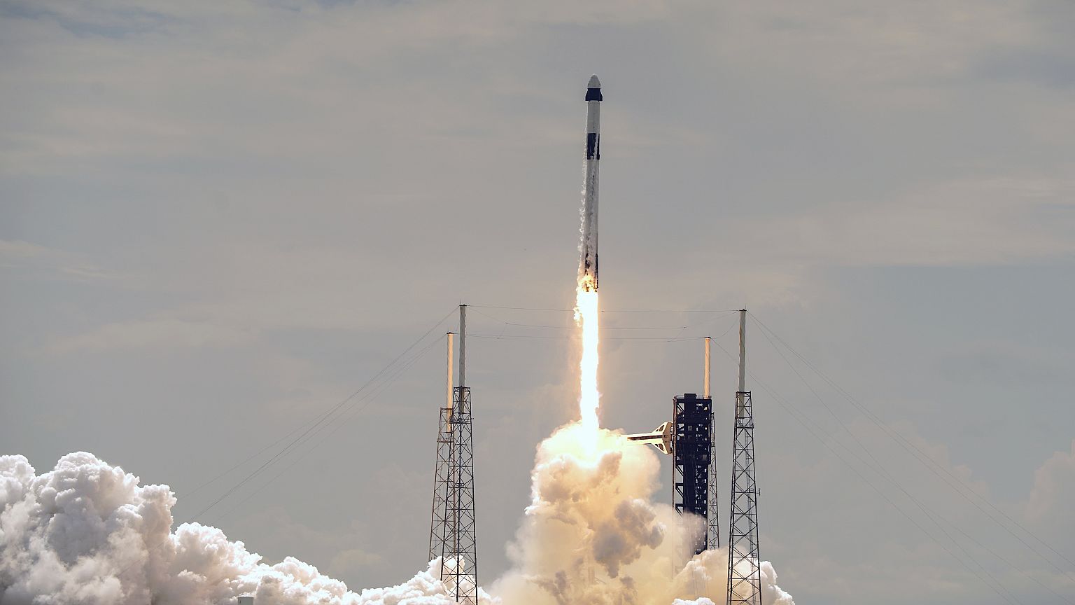 découvrez la mission spacex 32 dans notre couverture complète. suivez les dernières nouvelles, les lancements et les innovations technologiques de spacex, ainsi que les objectifs ambitieux de cette mission spatiale. restez informé sur les avancées et les réalisations de l'entreprise d'exploration spatiale.