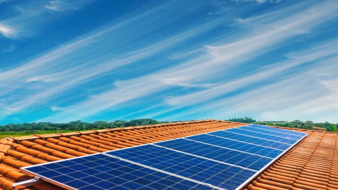 découvrez comment rafraîchir vos modules photovoltaïques pour optimiser leur performance et prolonger leur durée de vie. apprenez des astuces simples pour maintenir votre installation en parfait état et maximiser la production d'énergie solaire.