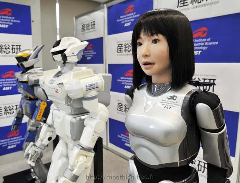 découvrez l'univers fascinant des robots humanoïdes, des créations technologiques qui imitent l'apparence et le comportement humain. explorez leurs applications dans divers secteurs, leurs avancées en intelligence artificielle et leur impact sur notre quotidien.