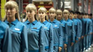 découvrez l'univers fascinant des robots humanoïdes, leur conception, leurs applications dans la vie quotidienne et leur impact futur sur notre société. plongez dans les innovations technologiques qui les rendent de plus en plus humains.