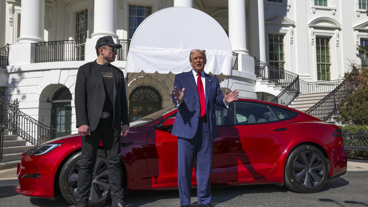 découvrez les dernières informations sur les demandes d'incitations pour les véhicules tesla. profitez des avantages fiscaux et des subventions disponibles pour l'acquisition de votre voiture électrique, et apprenez comment maximiser vos économies tout en contribuant à la transition énergétique.