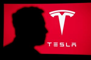 découvrez les dernières tendances des ventes de tesla en europe, avec une analyse des raisons derrière leur récente baisse et son impact sur le marché automobile européen.